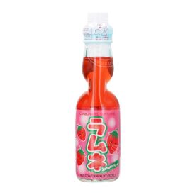 Dzēriens ar zemeņu garšu Ramune, gāzēts, 200ml